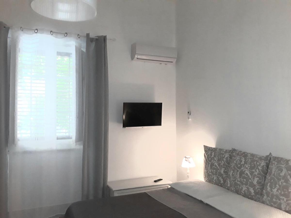 Franco-Home Palermo Buitenkant foto
